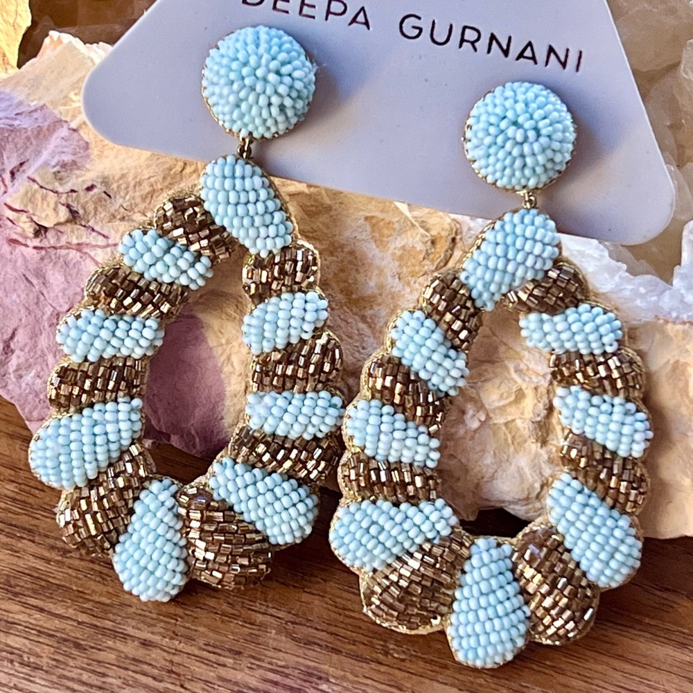 NWT Deepa Gurnani Beaded Swirl Chandeliers Baby Blue & Gold